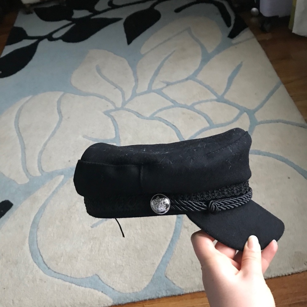 Black hat - Picture 4 of 5